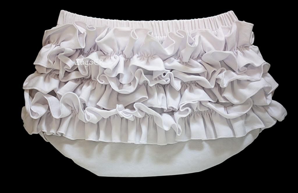 photo whiteruffle-1.jpeg