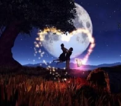 Parejas enamoradas bajo la luna imagenes de amor