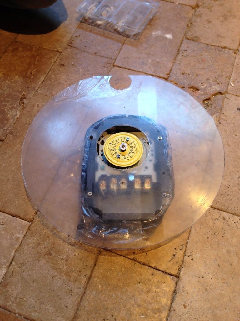 automatic frozen fish food feeder