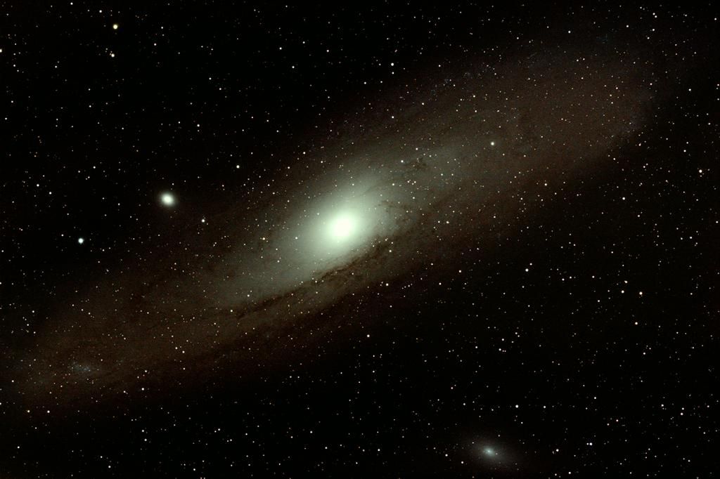 M31withDaksBiasFlats.jpg