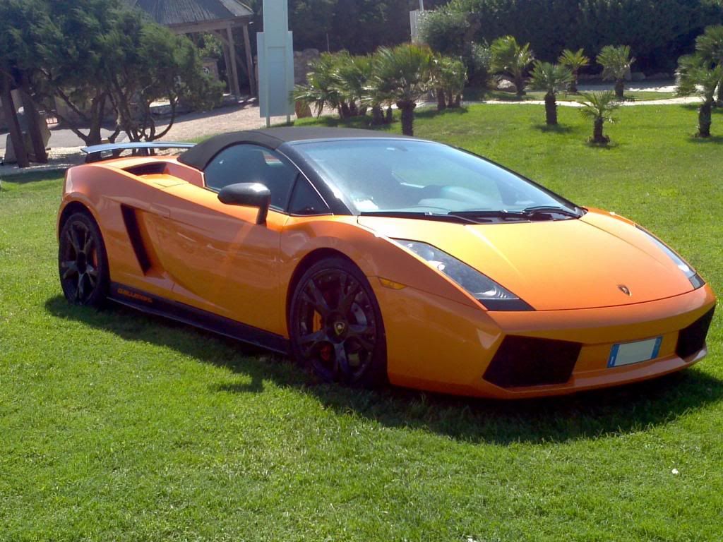 Lamborghini_zps94f01878.jpg