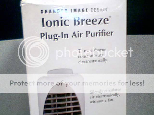 NEW SHARPER IMAGE DESIGN IONIC BREEZE PLUG IN AIR PURIFIER #SI627 GRAY 