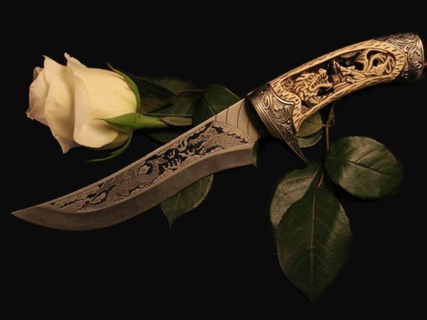 http://i1260.photobucket.com/albums/ii565/Skugul/Bankoboev.Ru_roza_i_kinzhal_zpszc4dhmg8.jpg