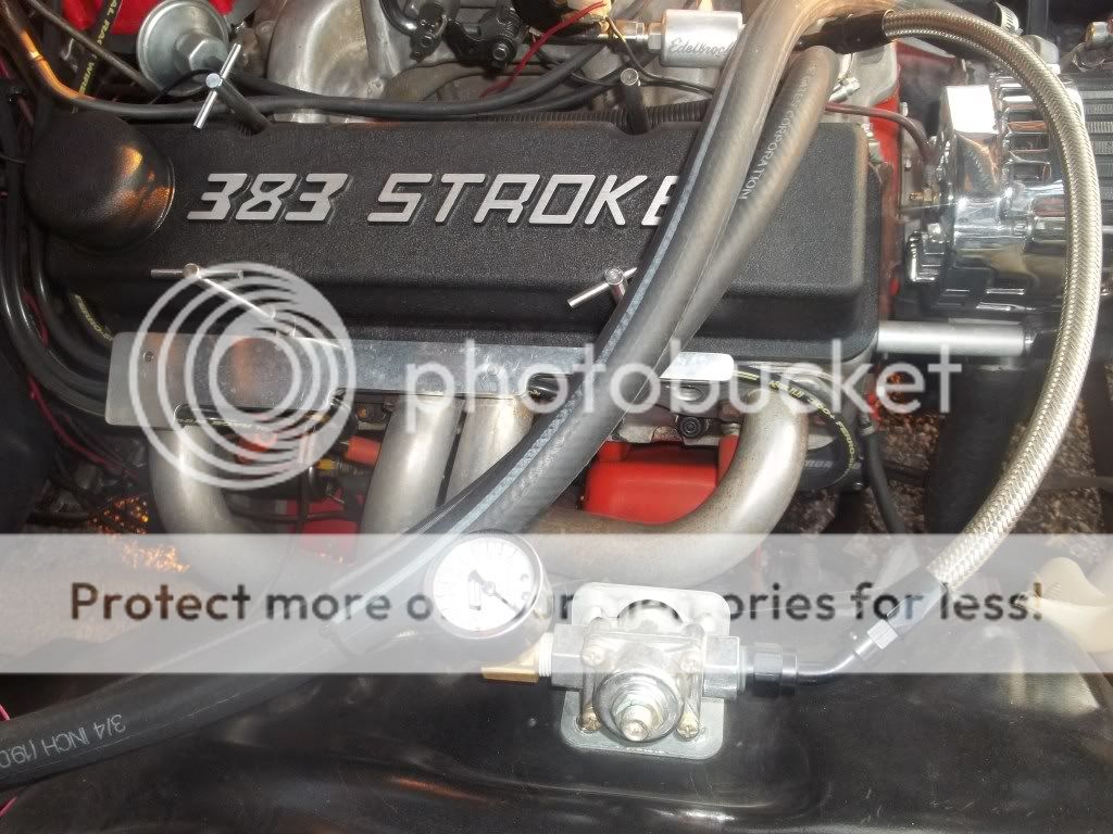 Wire looms for tall bolt valve covers.